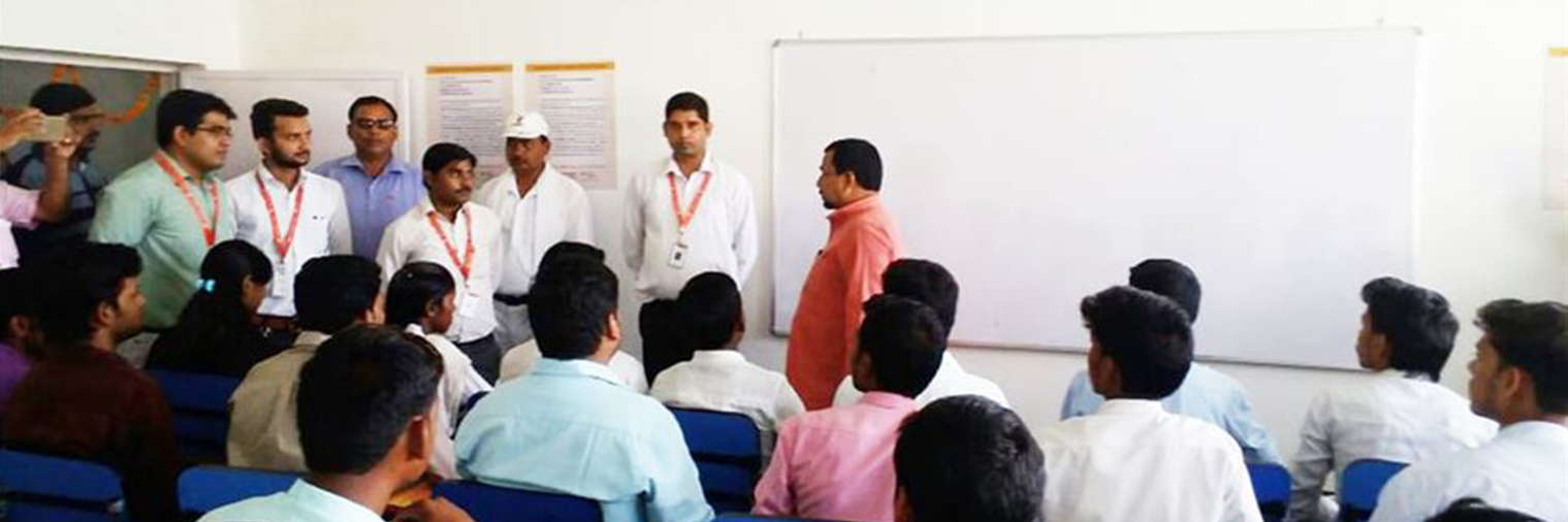 Hon'ble MP Shri Mukesh Rajput inaugurating our PMKK at Farrukhabad